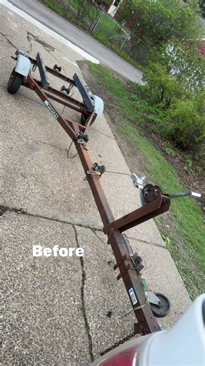 Rebuilding an old 14’ boat trailer. Currently up for sale in Minnesota. #boat #trailer #restoration #junk