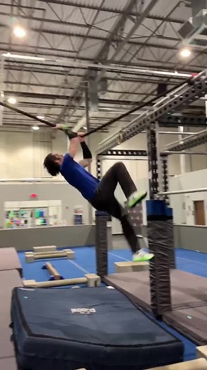 Course runs are the best way to get better at ninja warrior #ninjawarrior #flow #gripstrength #grip