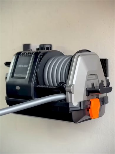 Explore Giraffe Tools: The Magic of Retractable Technology