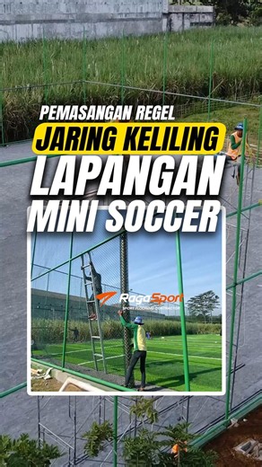 Pemasangan Jaring Keliling Kawat Harmonika Lapangan Mini Soccer #ragasport #lapanganminisoccer