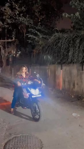 Rubina Sayyed on Instagram: "Ata maji satakli 🙈😉"