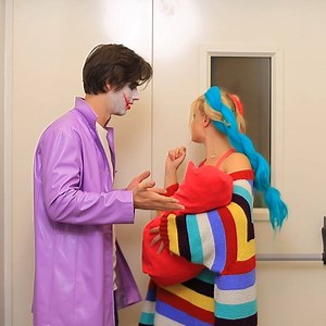 Pregnant Superheroes / 13 Funny Pregnancy Situations! | WooHoo WHOA