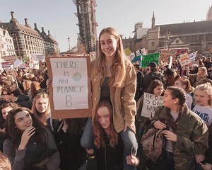 We Should All Ditch Work and Go on Strike for the Climate