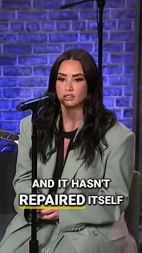 237K views · 1.6K reactions |  The talented singer and actress Demi...