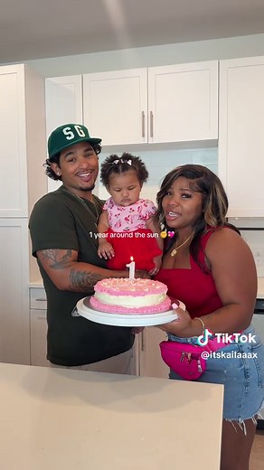 happy one year around the sun! ✨🌞u make me so proud to be a parent! God knew that i needed you when he decided to me me a mom 🧡i love you Mila Yulani you are my heart the reason i will always have a purpose in life 🤍🫧 thank you for blessing me ! #birthday #sahm #1yearold #newparents #momlife