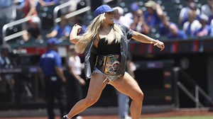 Tiffany Stratton throws out first pitch for the Mets