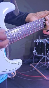 Some Sunday morning finger action of good ole blues music!😘 Check it out! | Carvin Jones