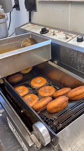 We’ve got fresh, house made donuts coming your way for Deck The Stalls ! 🍩🎄 | The Pickwick Place