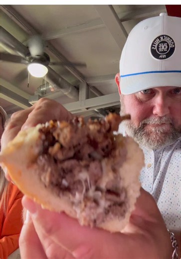 Back at Stomp’s Burger Joint in Bacliff with the fam today and it did not disappoint 👏 I went with the Texas cheesesteak, Mandy had the bison burger, Trinity ordered the Jezabelle, and Greenlea kept it classic with the Stomp’s burger. We shared the sweet potato fries and those crispy fried pickles (always a must). This place has been around for a minute for a reason — solid food, big menu, and one of those local spots you just keep coming back to. If you’re anywhere near Bacliff, it’s worth the