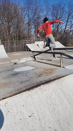 Benjamin (@benjaminfrankart)’s videos with original sound - Benjamin