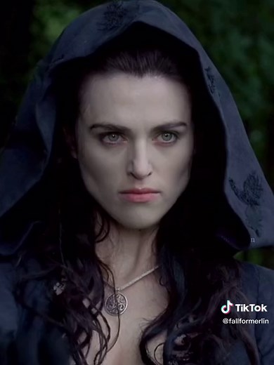 When their eyes glow >>> #fallformerlin #merlin #merlinbbc #bbcmerlin #merlinedit #merlinbbcedit #bbcmerlinedit #morganapendragon #morgana #morganaedit #morganapendragonedit