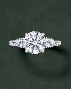 66 comments | Vera Wang VOW. Stunning natural and lab-created diamond rings to do ‘I do’ differently. Exclusively at Jared. | Jared Jewelers | Facebook