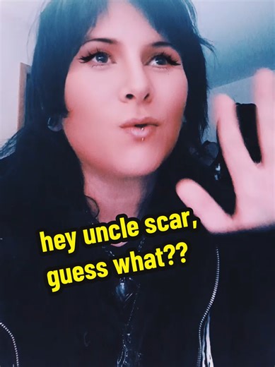 Hey uncle scar, guess what? #theloinking🦁 #acting #simba #hakunamatata #scar #favoritedisneymovie #fyp