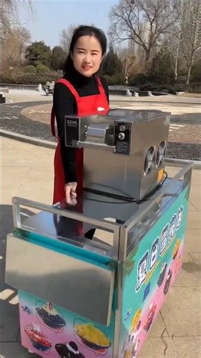 You’ve NEVER Seen Ice Cream Like This Before 🤯