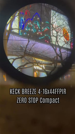 The KECK BREEZE 4–16×44 FFP IR features a compact design and is equipped with a Zero Stop system. When observing tree branches at a distance of 100 meters, fine details remain clearly visible, with clean edge performance and no noticeable distortion. | Keck Optics