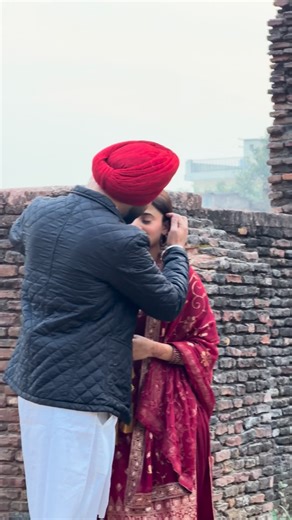 Simranjeet kaur on Instagram: "❤️"