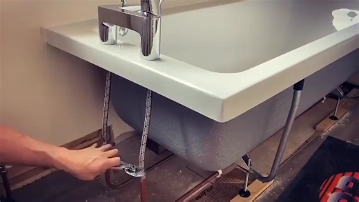 Bath install time lapse 👏🏽 #plumber #plumbers #plumbing #plumberslife #plumbersofinstagram #plumbersworld | P B Plumber.