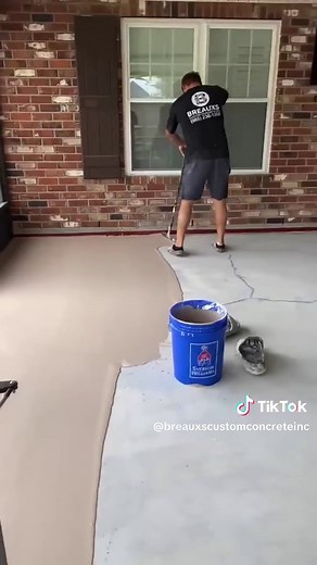 Concrete Resurfacing 🤩 Base Coating this patio 👏 Looking to resurface your patio? Give a call today for your FREE quote! 📞 985-602-2691