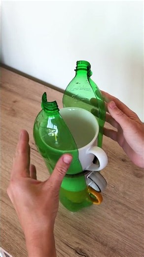 I tried this cup hack and I did NOT expect this