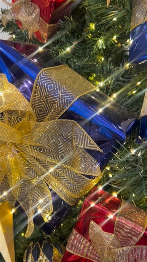 It may be miserable outside, but we are feeling giddy here at The Atkinson. That’s right… IT’S PANTO EVE! Oh, yes it is! 😁 Tomorrow we finally open our theatre doors to panto land and the Christmas adventure can truly commence. Not got your tickets yet? Fear not! Beauty and the Beast is showing 5-31 December, but hurry tickets are selling fast. Please keep an eye on our story for a handy ticket availability calendar, allowing you to see which dates work best for you. ✨ | The Atkinson