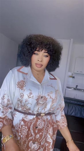 Vidéos de Mme AC Fatoumata Bangoura (@mmacf) avec son original - FONIKE KOUNTIGUI (GMD)