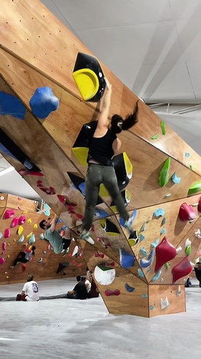 Crying at the climbing gym 🥲😅 #climbing #climb #bouldering #boulder #boulderlife #boulderinggym #climbingfails