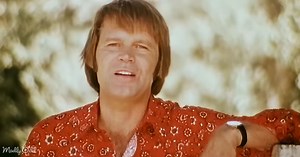 Glen Campbell’s ‘Rhinestone Cowboy’ sparks star-spangled rodeo nostalgia