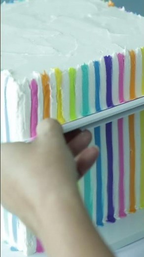 Rainbow Fault Line Cake Decorating Idea