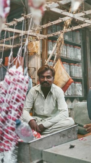 Sony A6000 with sigma 30mm 1.4 street photography