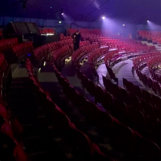 13K views · 258 reactions | „Circus Knie Arena“. #familieknie #knie #piste #circoknie #cirqueknie #circo #cirque #manege #arena #gradin #sitzreihe #stühle #circusknie #stgallen #schweiz #swiss #meinecircuswelt #zirkus #lichtanlage | Meine Circus Welt | Facebook