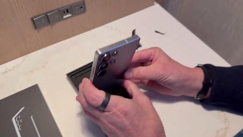 Unboxing the new Samsung Galaxy S25 Ultra