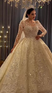 Neels brand gives you dreaming special wedding dress殺 #dreamywedding #bridalwear #bridaldresses #bridalgoals #bridalgown | Zeeman's | Facebook