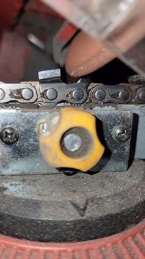 55K views · 32 reactions | This is how I "get the gullet" on my chains. #mitchzenobitrees #tutorial #educational #treework #treelife #trees #treecutting #timberfaller #logger #logging #lumberjack #arborist #arboristsofinstagram #stihl #chainsaw #grinder #samsung #newpost #logger1988 #pnw #olympicpeninsula #viral #reel #reels #video #shorts | Mitch Zenobi | Facebook