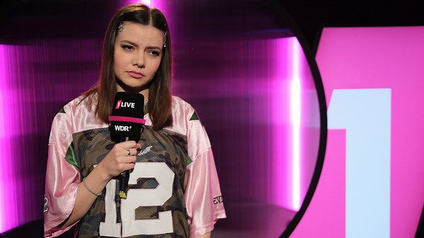 Maria Clara Groppler - Sie hat GEKIFFT vor der Show
