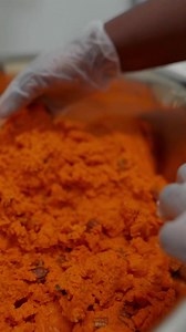 Behold the 24 Carrot Magic - the MEGA 1LB carrot cake cookie that will cast a spell on your taste buds! With a heavenly blend of crunchy pecans and carrot flakes, each bite is a delightful surprise. And as if that wasn't enough, it also boasts a luscious vanilla frosting core that adds a creamy burst of flavor to every mouthwatering bite. Don't miss out on this magical treat - grab your 24 Carrot Magic today!Comment 🍪🍪 for a chance to win free cookies!! We pick winners weekly!! 😉​​​​​​​​​​​​​