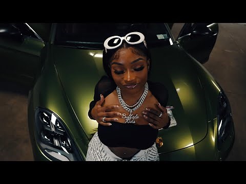 Armani Caesar x Benny The Butcher - HUNNIT DOLLA HICCUP (feat.Stove God Cooks) [Official Video]