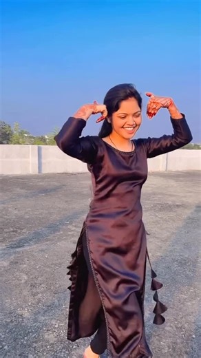 Swati Dipankar on Instagram: "Ek bar fir se❤️🧿 @model_swati.4696 . . . . #trending #viralvideos #trendingreels #daily #bhojpuri #instalike #instadaily #dance #dancer #viralreelsvideo❤️ #trend #trending"