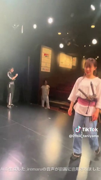 戦国時代の女剣士たちの舞台リハーサル