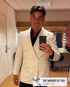 Wow! Less than 500 more followers to go and I will have 100,000 followers on this page! Unbelievable! What song do you want me to sing? At 100,000 followers I will choose 1 out of all your requests. So leave a comment with your favorite song! | Léon TCB Music