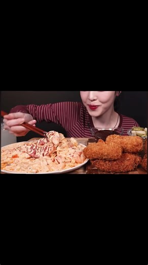 Indulge in ASMR Lava Cheese Tonkatsu Mukbang