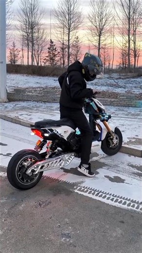 MT-09 Modified Wheelie Masterclass – Snow Stunts 2026! 🏍️💨 #crazy_ruf03 #bikelife