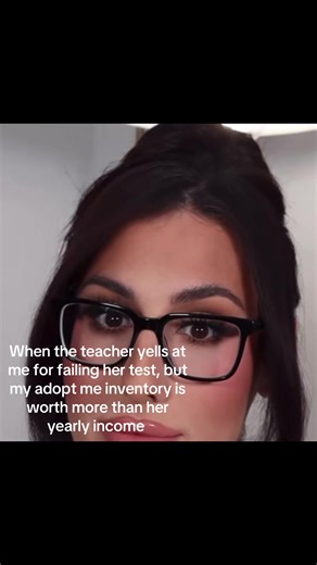 When Teachers Yell: Roblox's Adopt Me vs. Real Life