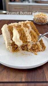 Peanut Butter Cake 🥜🍰 If you love peanut butter, this one’s for you. Moist, tender cake layers with a creamy peanut butter filling, topped with rich, silky frosting for the ultimate peanut butter treat. Comment CAKE and I'll DM you the recipe #cake #peanutbutter #peanutbuttercake #cakerecipe #pblover #dessertrecipe #weekendbaking #explorepage | The Salty Cooker