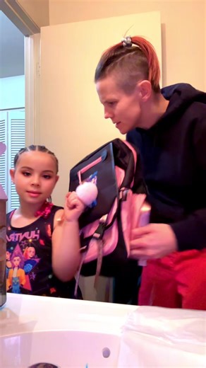 #FORYOU #school #schoollife #kidsoftiktok I love playing with my little pretty girl (: