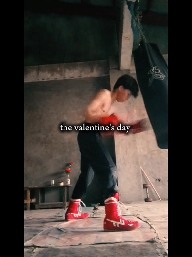 “I’m alone this Valentine’s Day. I want to find someone, but I keep telling myself maybe not yet—I don’t want to get hurt again. So for now, I choose to stay strong, stay disciplined, and work alone. Love can wait. My growth comes first.”🥷🖤 #boxinglifestyle #motivation #discipline #stayhard #beliveinyourself