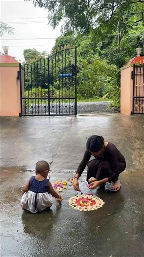 അത്തം തുടങ്ങിയാൽ പിന്നെ പാലക്കാടൻ വീടുകളിലെ രാവിലത്തെ കാഴ്ച്ച🌺