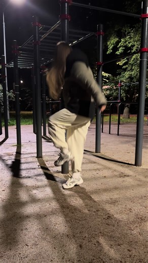 The Step of DnB Dance on TikTok