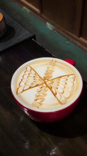 Creating Stunning Caramel Art in Coffee