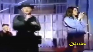 😍😍" The Promise " es el sencillo debut de la banda británica When in Rome . Fue lanzado por primera vez en 1987 en 10 Records , como el sencillo principal de su álbum debut homónimo . Fue escrito por los tres miembros de la banda: Clive Farrington, Andrew Mann y Michael Floreale. La canción fue lanzada en los Estados Unidos en 1988 y alcanzó el número 11 en la lista Billboard Hot 100 . Es el mayor éxito comercial de la banda. | Discoteca de los 80