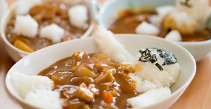 赤ちゃん・幼児におすすめ手遊び歌「カレーライスのうた」｜動画＆歌詞